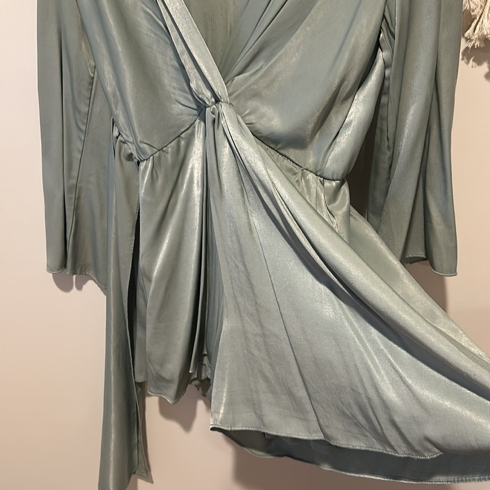 Style U Romper - Picture 3 of 4